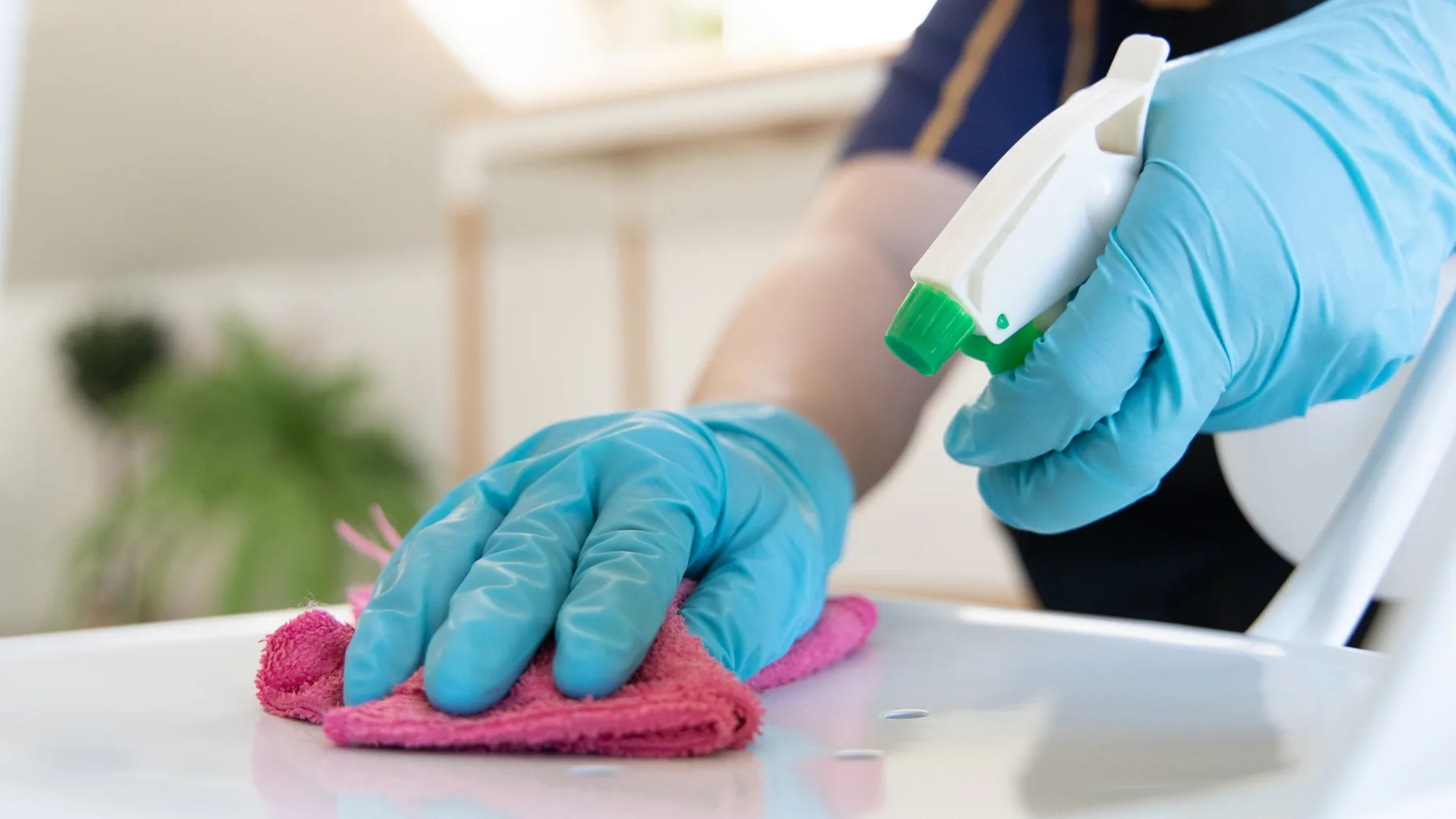 Oberflächenreinigung – Aktiv Clean